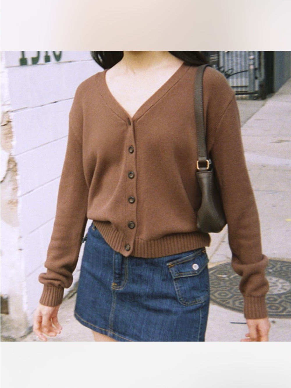 Brandy Melville/John Galt Chestnut Brown V-Neck Button Billie Cardigan